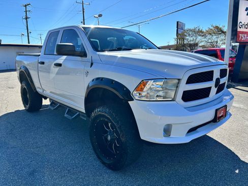 Used 2015 RAM 1500 Express image 8