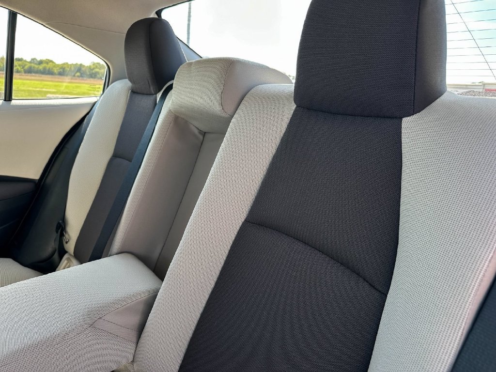 Used 2026 Toyota Corolla LE FWD image 19