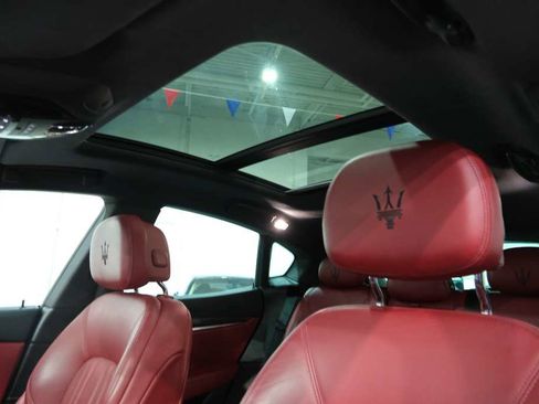 Used 2017 Maserati Levante S image 35