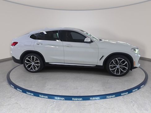 Used 2020 BMW X4 xDrive30i w/ Premium Package AWD/4WD image 4