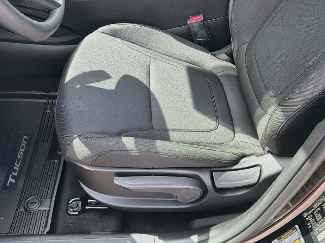 New 2026 Hyundai Tucson SE FWD image 19