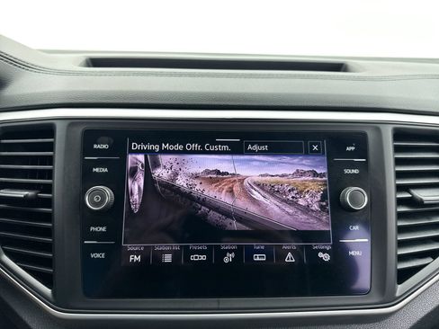 Used 2021 Volkswagen Atlas SE AWD/4WD image 9