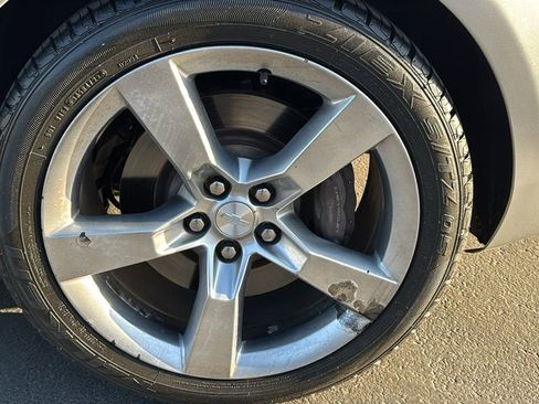 Used 2010 Chevrolet Camaro SS image 9