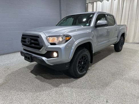 Used 2022 Toyota Tacoma SR5 image 5