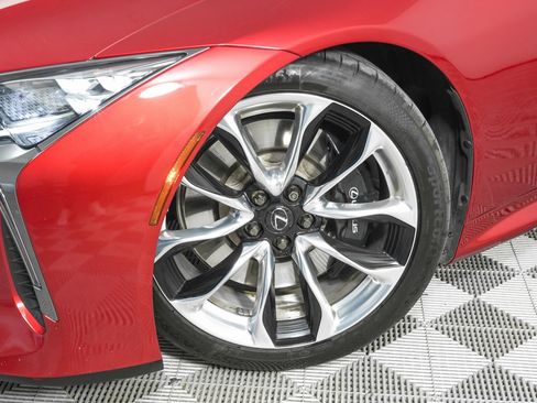 Used 2020 Lexus LC 500 Coupe w/ Performance Package image 25