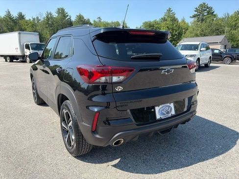 Used 2023 Chevrolet TrailBlazer RS w/ Convenience Package AWD/4WD image 4