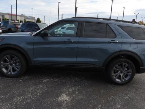 New 2026 Ford Explorer Active image 13
