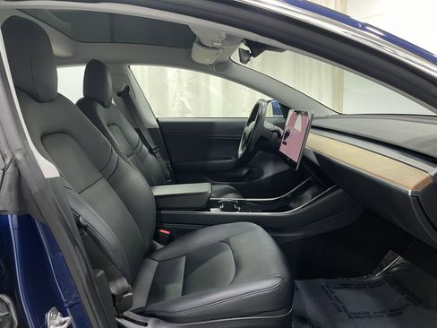 Used 2018 Tesla Model 3 Long Range image 29