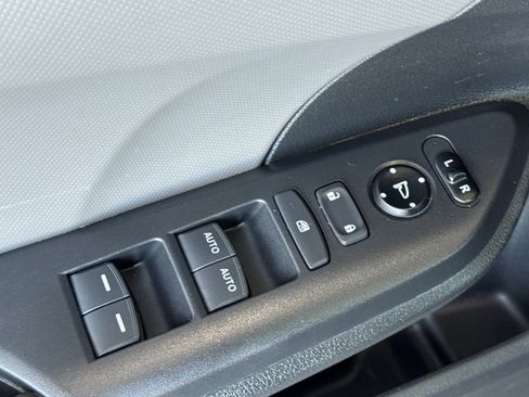 Used 2019 Honda Civic LX image 12