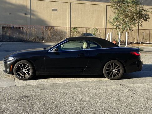 Used 2022 BMW 430i xDrive Convertible w/ Convenience Package image 3