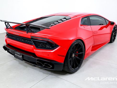Used 2016 Lamborghini Huracan LP 580-2 RWD image 8