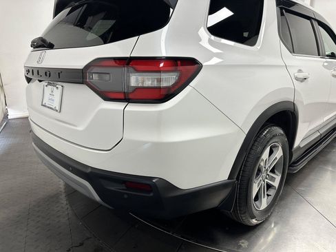 Certified 2024 Honda Pilot EX-L image 14