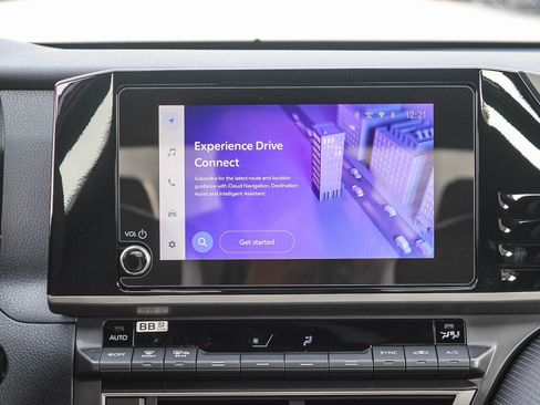 New 2026 Toyota Camry SE FWD image 17