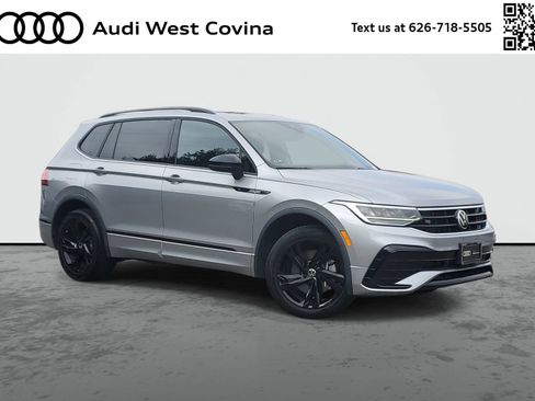 Used 2023 Volkswagen Tiguan SE R-Line FWD image 1