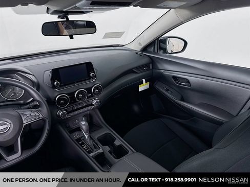 Certified 2025 Nissan Sentra S FWD image 21