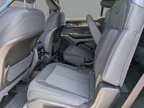 New 2026 Jeep Grand Cherokee L Laredo image 15