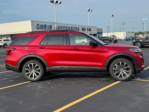 New 2026 Ford Explorer ST-Line AWD/4WD image 1