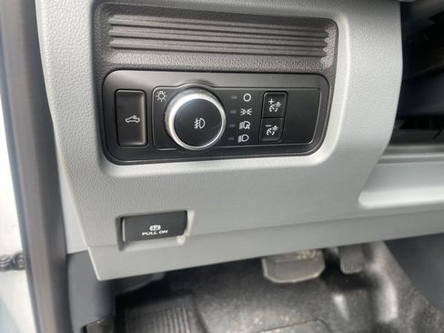 New 2024 Ford F550 4x4 Regular Cab Super Duty image 31