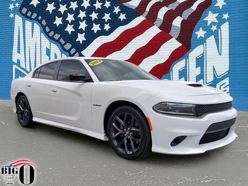 Used 2022 Dodge Charger R/T w/ Plus Group RWD image 1