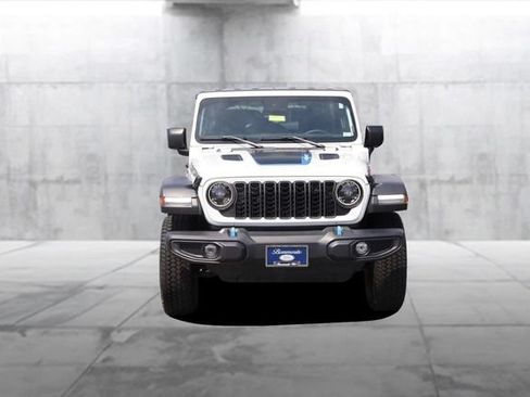 Used 2024 Jeep Wrangler Unlimited Rubicon 4xe AWD/4WD image 4