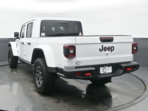 New 2026 Jeep Gladiator Rubicon w/ Safety Group AWD/4WD image 4