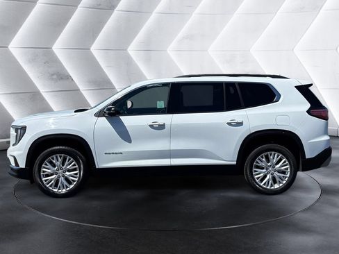 Certified 2024 GMC Acadia Elevation AWD/4WD image 2