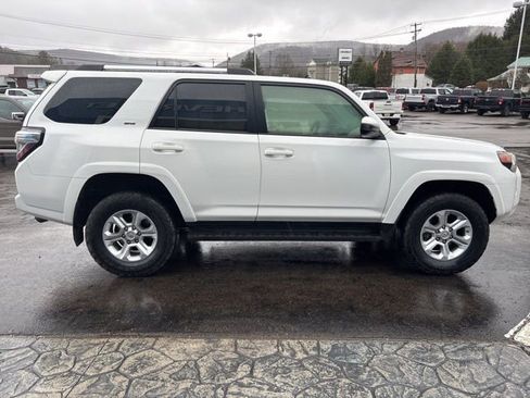 Used 2019 Toyota 4Runner SR5 image 4