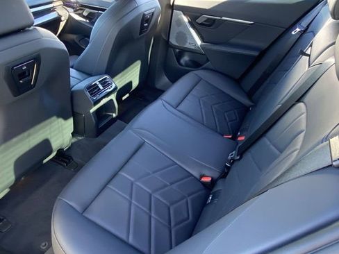 Certified 2025 BMW 530i image 18