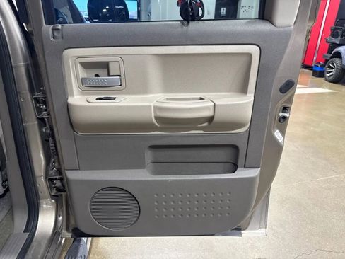 Used 2006 Dodge Dakota Laramie w/ Trailer Tow Group image 30