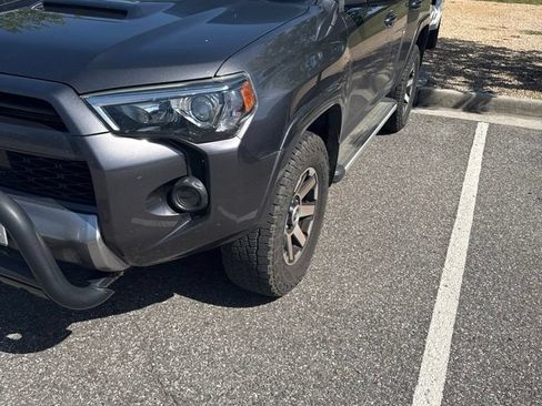 Used 2020 Toyota 4Runner TRD Off-Road Premium w/ Moonroof Package AWD/4WD image 2