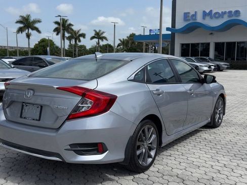 Used 2019 Honda Civic EX image 12