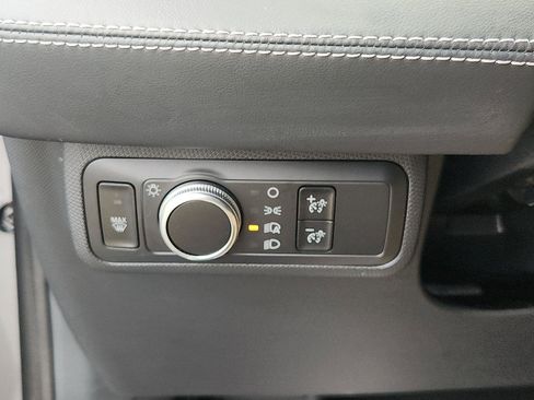 Used 2021 Ford Mustang Mach-E Premium image 26