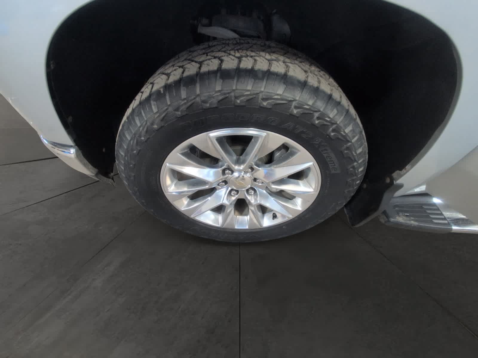 Used 2021 Chevrolet Silverado 1500 LTZ w/ LTZ Premium Package AWD/4WD image 14