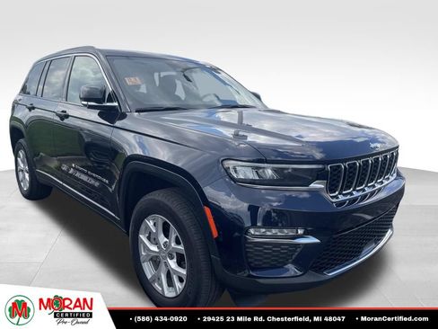 Used 2023 Jeep Grand Cherokee Limited AWD/4WD image 3