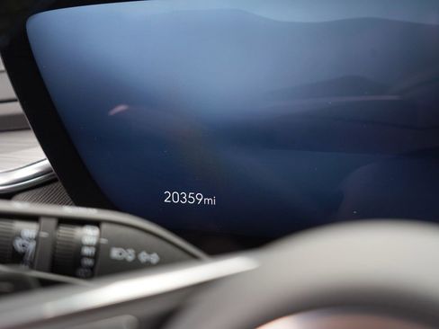 Used 2025 Buick Enclave Preferred image 36