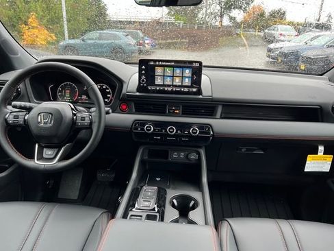 New 2025 Honda Pilot TrailSport image 11