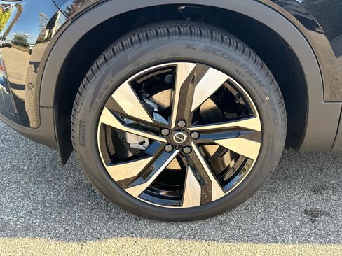 New 2026 Volvo XC40 B5 Ultra w/ Climate Package image 10