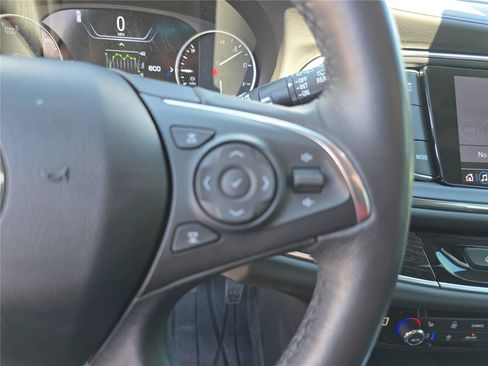 Used 2021 Buick Enclave Avenir w/ Avenir Technology Package FWD image 31