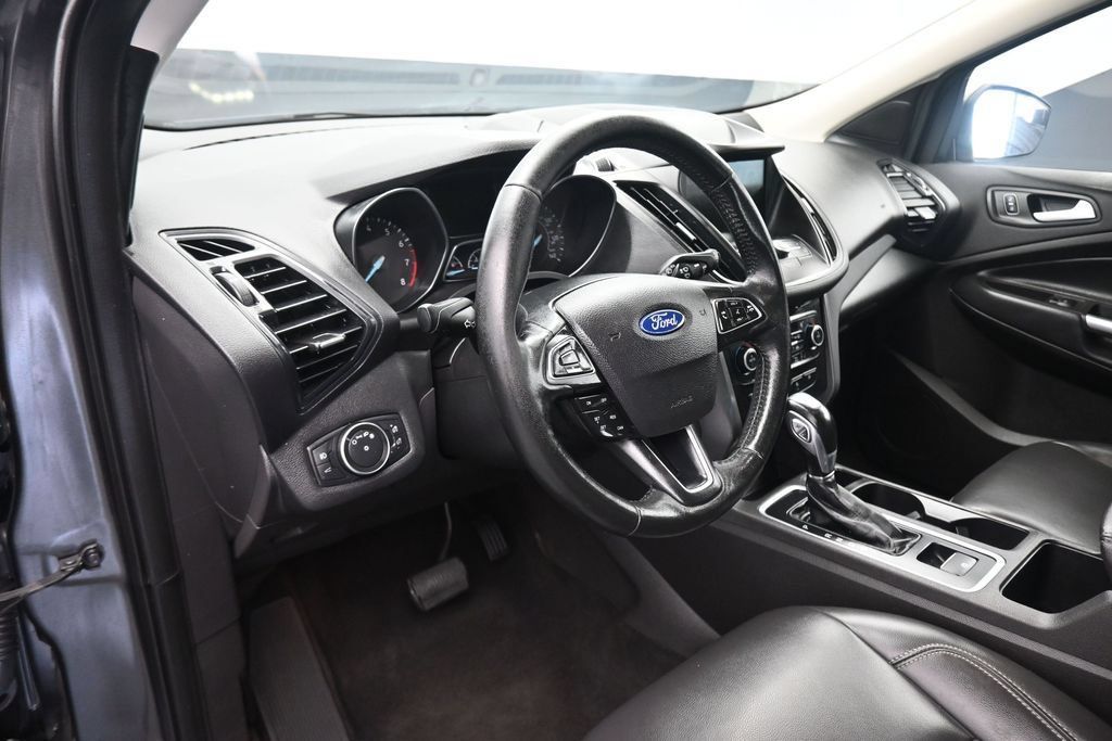 Used 2019 Ford Escape SEL AWD/4WD image 13