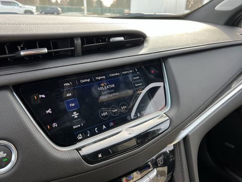 New 2026 Cadillac XT5 Sportv w/ LPO, Floor Liner Package image 28