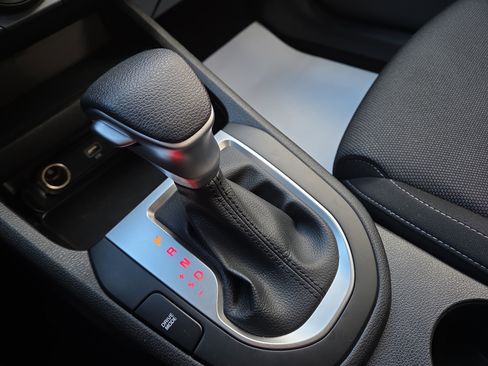 Used 2024 Kia Forte LXS w/ LXS Technology Package image 23