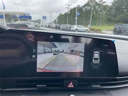 New 2025 Hyundai Elantra N image 24