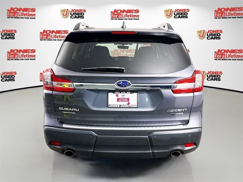 Certified 2022 Subaru Ascent Limited w/ Technology Package image 18