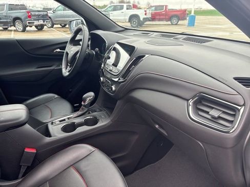 Used 2023 Chevrolet Equinox RS w/ RS Leather Package AWD/4WD image 24