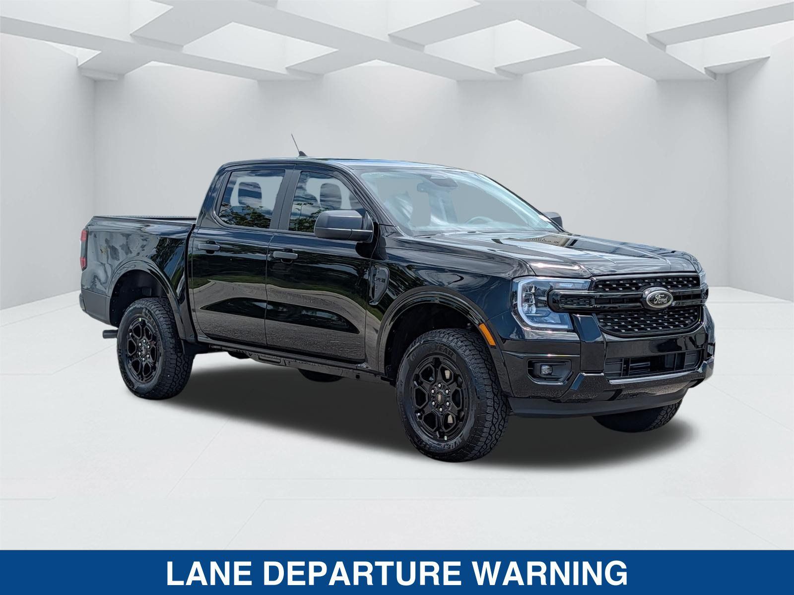 New 2026 Ford Ranger XLT w/ Black Appearance Package RWD image 3