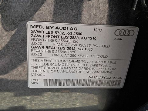 Used 2018 Audi SQ5 Premium Plus AWD/4WD image 30
