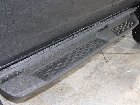 New 2025 Ford Bronco Raptor image 16