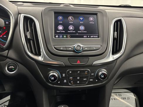 Used 2021 Chevrolet Equinox LT image 18