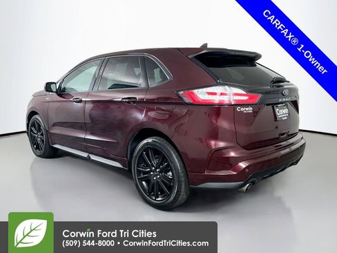 Used 2021 Ford Edge ST-Line image 11