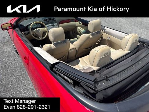 Used 2005 Toyota Solara SLE FWD image 28